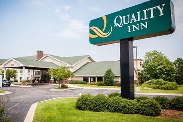 Hotel Quality Inn Bolingbrook:  BOLINGBROOK (IL)