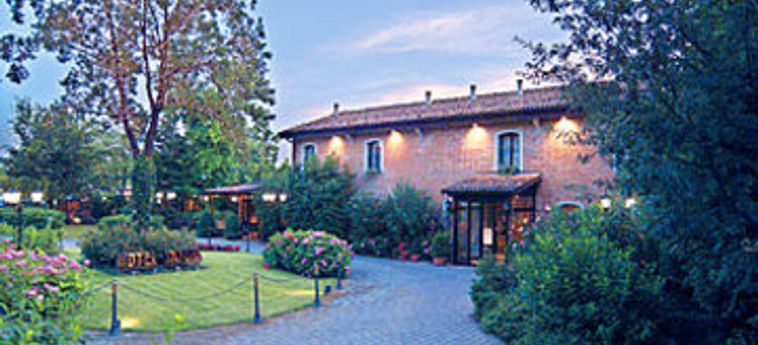 SAVOIA HOTEL COUNTRY HOUSE 4 Sterne