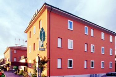 Hotel La Pioppa:  BOLOGNA