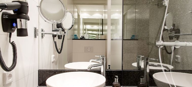 Hotel Motel One Bonn-Hauptbahnhof Bonn: Foto 