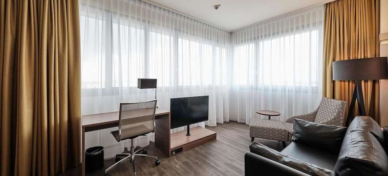 Radisson Blu Hotel, Bonn (T) Bonn: Foto 