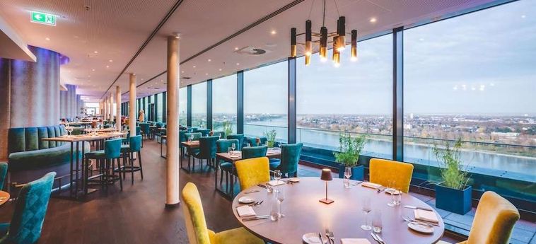 Radisson Blu Hotel, Bonn (T) Bonn: Foto 