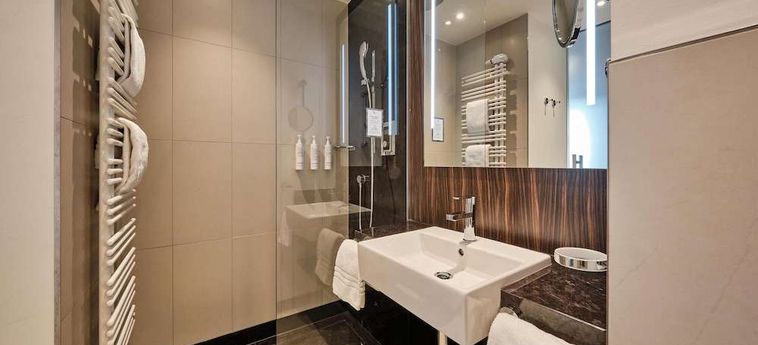 Radisson Blu Hotel, Bonn (T) Bonn: Foto 