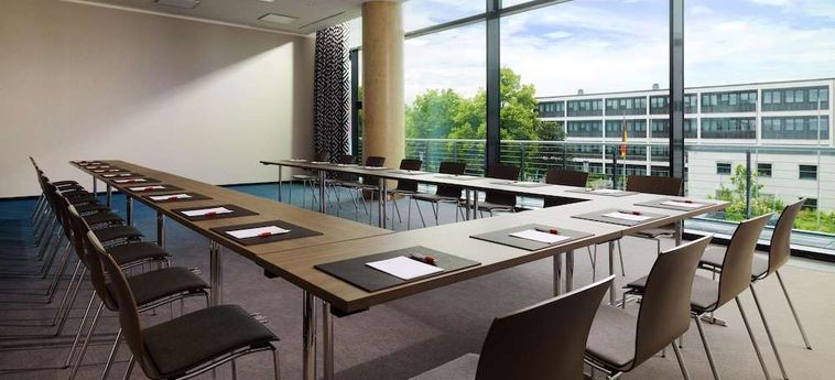 Radisson Blu Hotel, Bonn (T) Bonn: Foto 