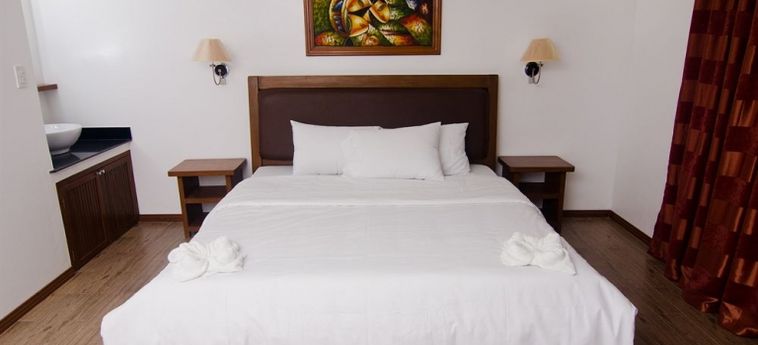 Hotel Giulius Boracay Italian Resort:  BORACAY ISLAND