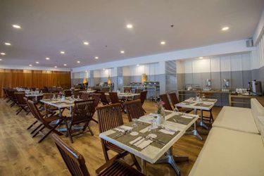 The Tides Hotel Boracay Boracay Island: Photo 