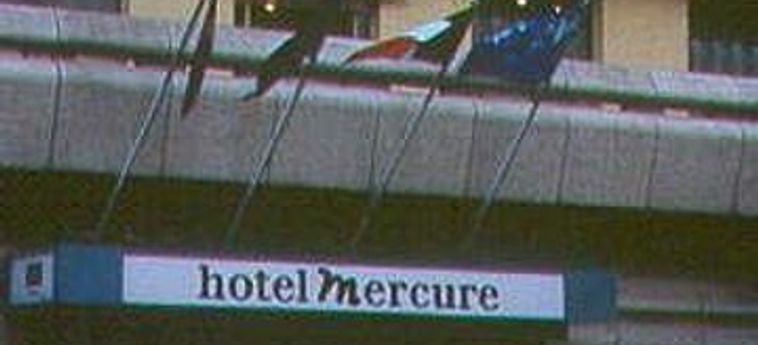 Hotel Mercure Meriadeck Centre:  BORDEAUX