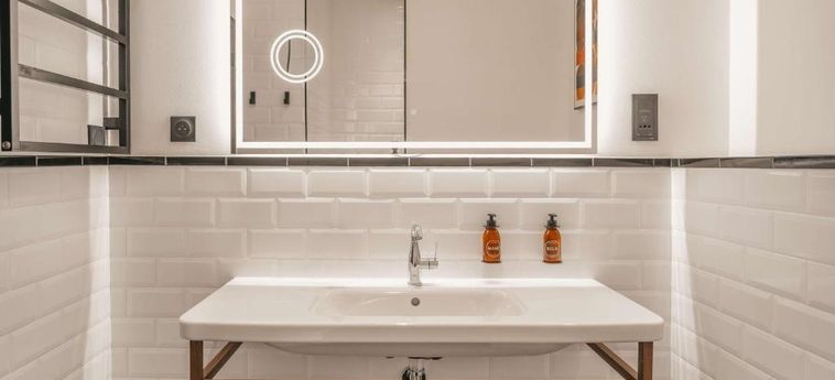 Marty Hotel Bordeaux, Tapestry Collection By Hilton Bordeaux: Foto 