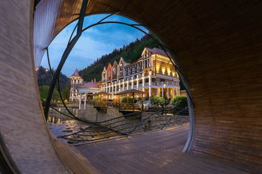 Hotel Crowne Plaza Borjomi:  BORJOMI