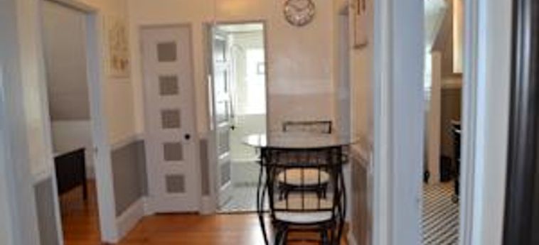 Allston Red House 1 Bed Apartment By Royalstreet:  BOSTON (MA)