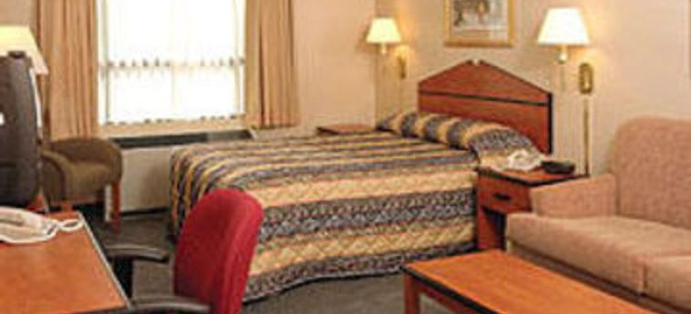 Hotel Comfort Inn & Suites Boston-Logan International Airport:  BOSTON (MA)