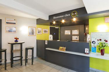 Hotel B&b Hôtel Nantes Aeroport:  BOUGUENAIS