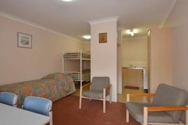 Albion Shamrock Hotel Motel:  BOULDER - WESTERN AUSTRALIA