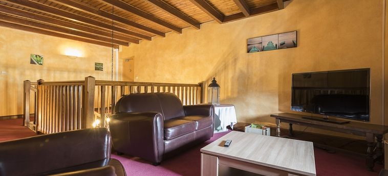 Hotel Hôtel Restaurant Laurent Perréal Bourg En Bresse: Foto 