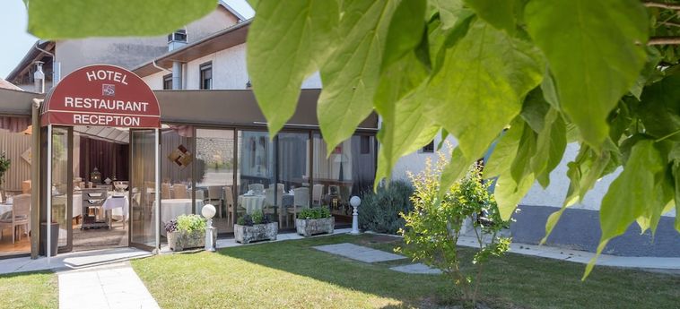 Hotel Hôtel Restaurant Laurent Perréal Bourg En Bresse: Foto 