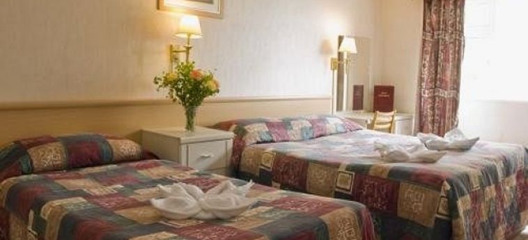 Denewood Hotel - Guest Accomodation:  BOURNEMOUTH