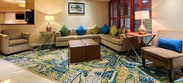 Hotel Quality Inn & Suites:  BRAMPTON - ONTARIO