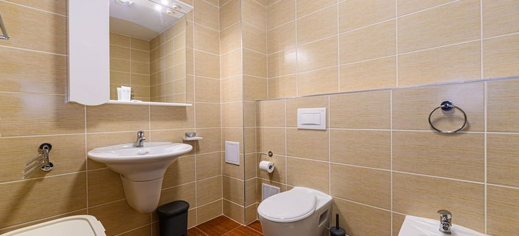 Hotel 1Bdr In Tampa Gardens Brasov: Foto 