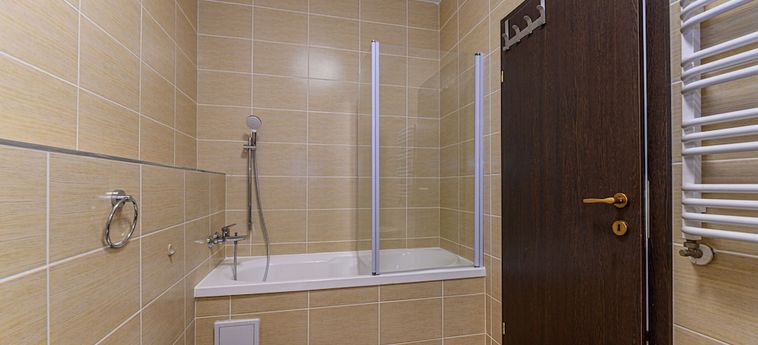 Hotel 1Bdr In Tampa Gardens Brasov: Foto 