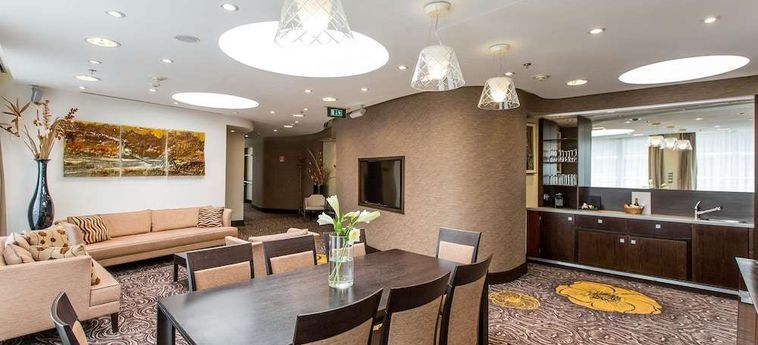 Hotel Radisson Blu Carlton Bratislava: Foto 