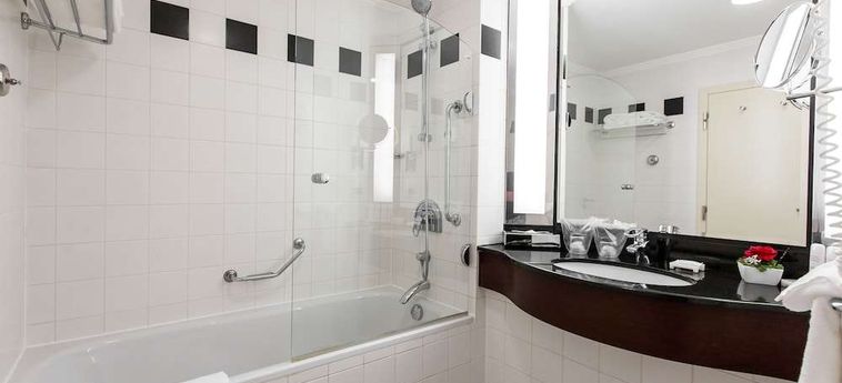 Hotel Radisson Blu Carlton Bratislava : Photo 