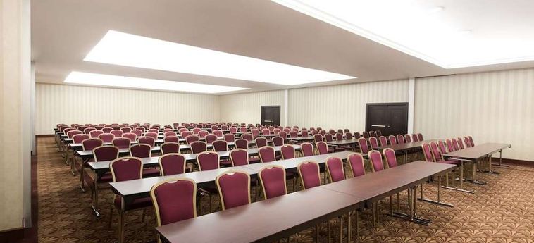Hotel Radisson Blu Carlton Bratislava: Foto 