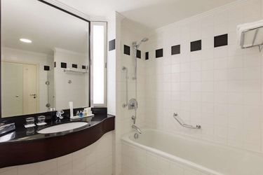 Hotel Radisson Blu Carlton Bratislava: Photo 