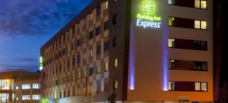 Hotel Holiday Inn Express Bremen Airport:  BREMA