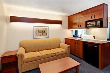 Hotel Microtel Inn & Suites By Wyndham Bremen:  BREMEN (GA)