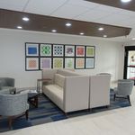 Hotel HOLIDAY INN EXPRESS & SUITES BRENTWOOD