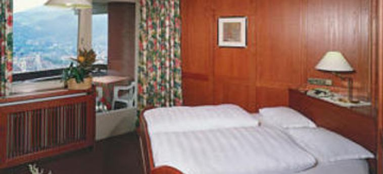 Hotel Temlhof:  BRESANONA