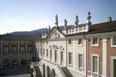 Villa Fenaroli Palace Hotel:  BRESCIA