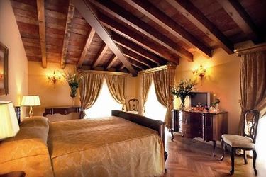 Villa Fenaroli Palace Hotel:  BRESCIA
