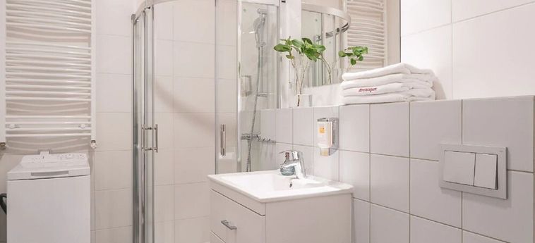 Hotel Absyntapart Dąbrowskiego Breslau: Foto 