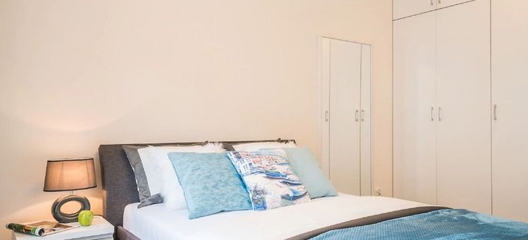 Hotel Absyntapart Dąbrowskiego Breslau: Foto 