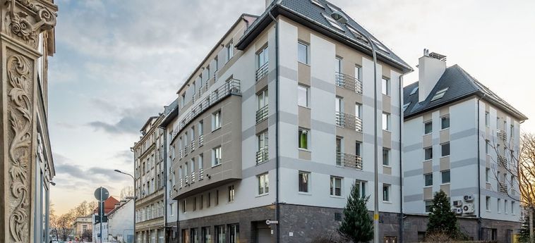 Hotel Absynt Apart Wierzbowa:  BRESLAU