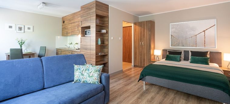 Hotel Absynt Apart Wierzbowa:  BRESLAU