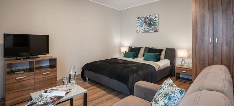 Hotel Absynt Apart Wierzbowa:  BRESLAU