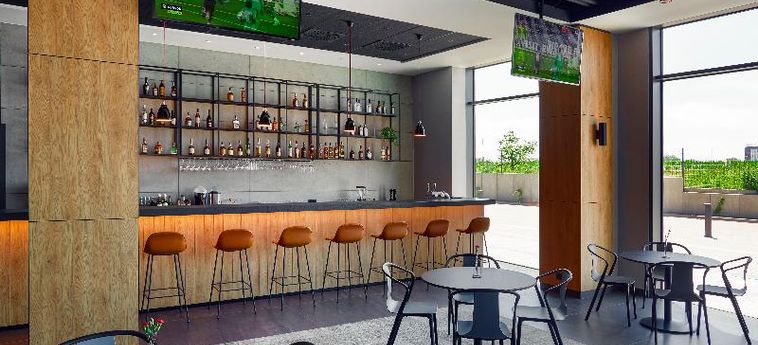 Q Hotel Plus Wroclaw Bielany Breslavia: Foto 