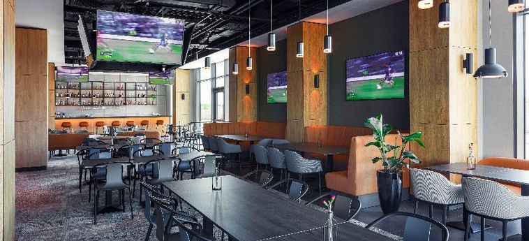 Q Hotel Plus Wroclaw Bielany Breslavia: Foto 