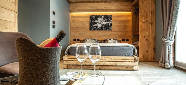 Alpine Rooms Cervinia Guesthouse:  BREUIL CERVINIA - AOSTA