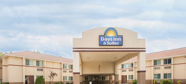 Hotel Days Inn & Suites Bridgeport - Clarksburg:  BRIDGEPORT (WV)