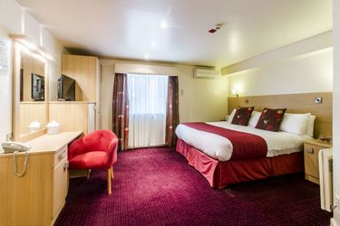 Hotel Waterfront Lodge:  BRIGHOUSE