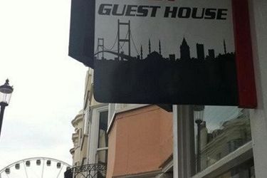 Istanbul Ev Guest House:  BRIGHTON