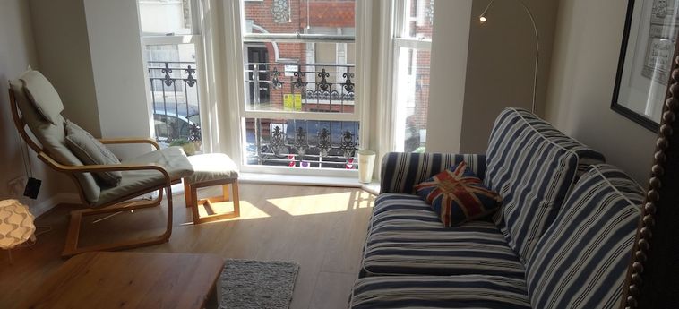 Hotel Brighton Break - Burlington Beach Pad Brighton : Photo 