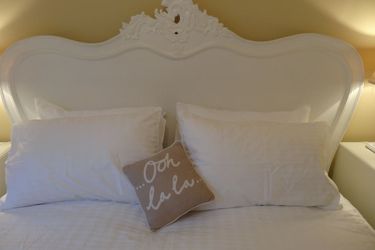 Hotel Brighton Break - Burlington Beach Pad Brighton: Photo 