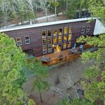 BIGFOOT'S BEND 4 BEDROOM CABIN BY REDAWNING 3 Stars