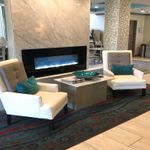 HOLIDAY INN EXPRESS & SUITES 3 Stars
