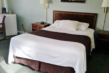 Hotel Americas Best Value Inn:  BRUNSWICK (ME)