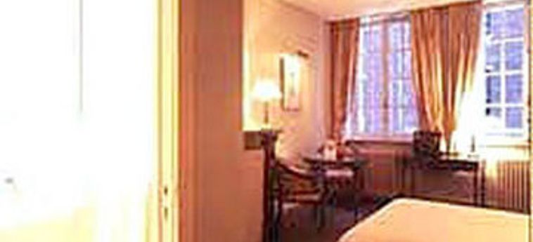 Hotel La Madeleine Grand Place Brussels:  BRUSELAS